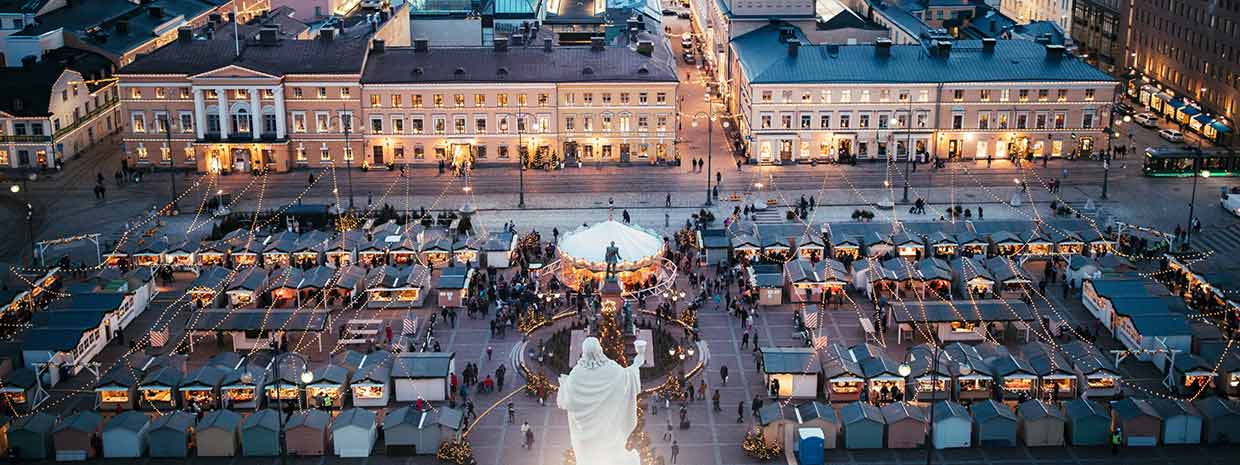 Tuomaan jõuluturg, foto Jussi Hellsten Tuomaan jõuluturg, foto Jussi Hellsten